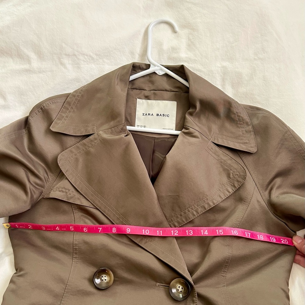 Zara Women’s XL Rain Coat - Picture 5 of 5
